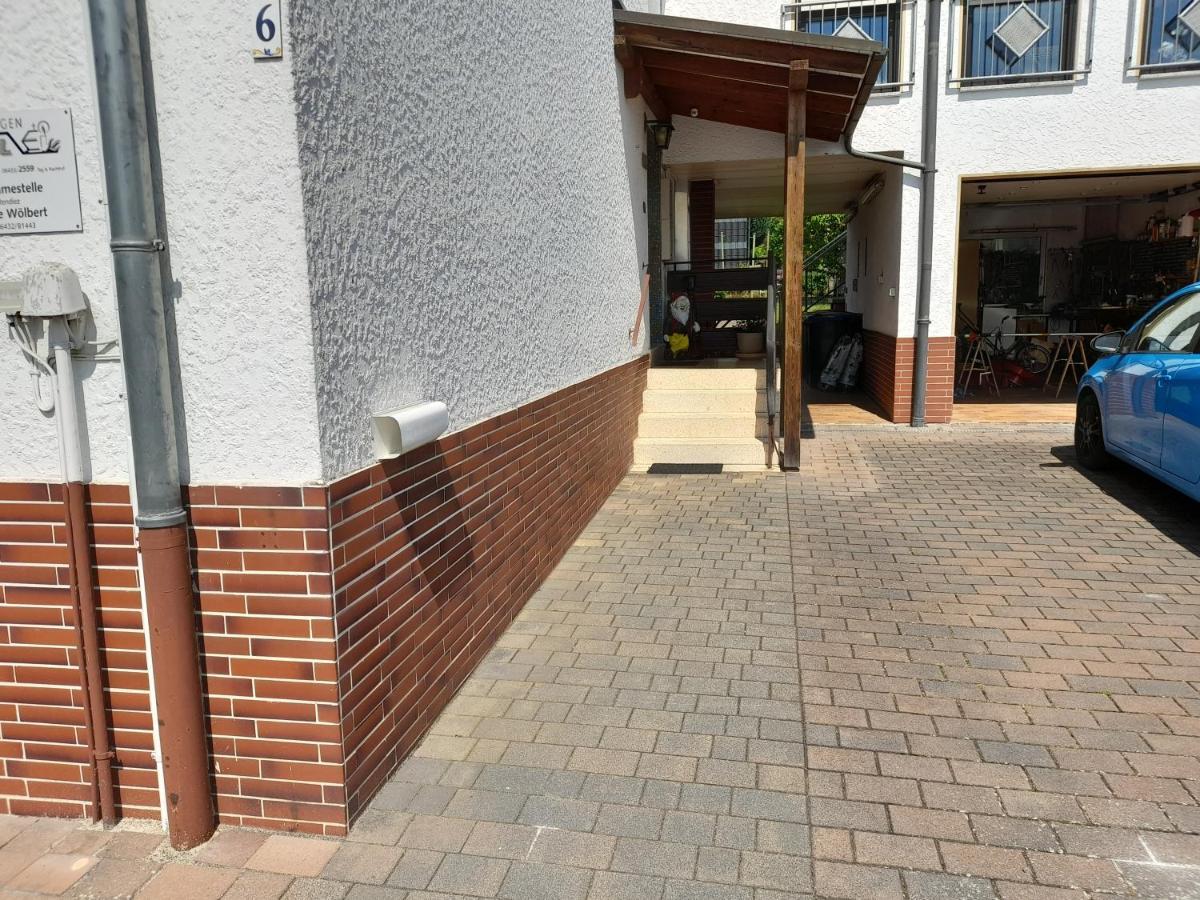 Ferienwohnung Woelbert Altendiez Exterior photo